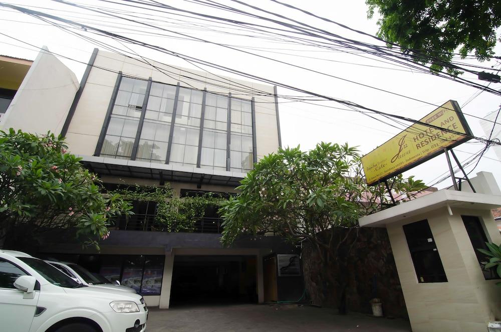 Reddoorz Near Gubeng Station Hotel Surabaya Exterior photo